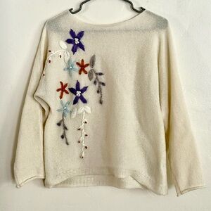 Floral Embroidered Cream Sweater, Size Large